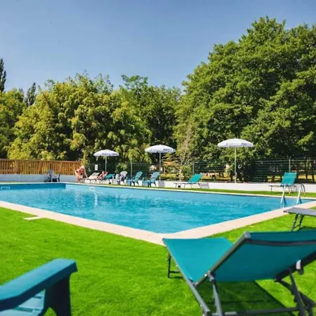 3 Etoiles - Piscine - Eeicbh Campsite *